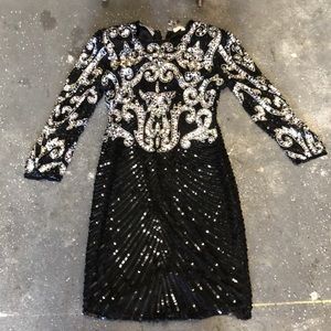 Vintage Luxurious Gown Sequined Cocktail Dress
